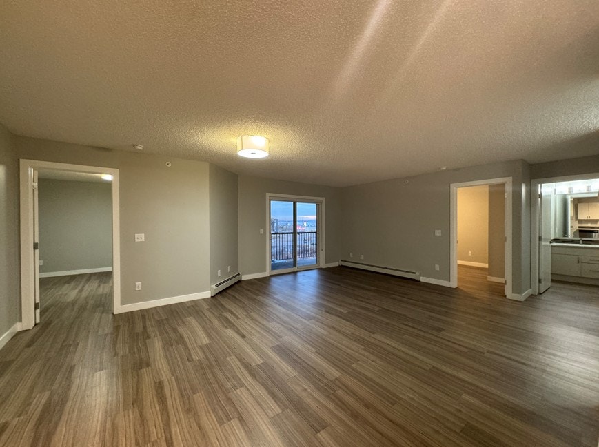 Senior Promo! 2 Bedroom 2 Bath - HEAT INCLUDED starting at $1595 5