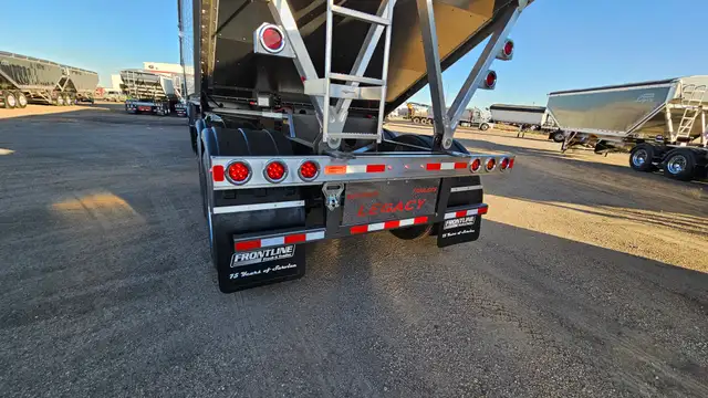 2026 DOEPKER Legacy Super B **SALE SAVE $6,500** in Farming Equipment in Saskatoon - Image 19