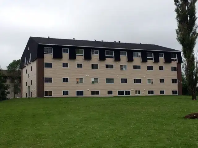 1 Bedroom Uptown! Free Rent! Available Dec 1, 2025 in Long Term Rentals in Fredericton - Image 2