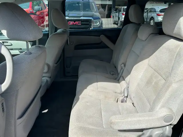 2012 HONDA ODYSSEY EX 8 PASSENGER $10999 W/SAFETY in Cars & Trucks in Ottawa - Image 12