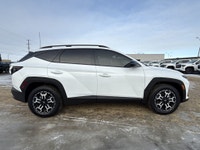 AMVIC Licensed Dealer * Smart Cruise Control * Heated Steering Wheel * Power Sunroof * Heated Front... (image 9)