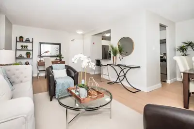Newly Renovated! Call Hazelview Properties Today! Barkley Towers is located within easy walking dist...