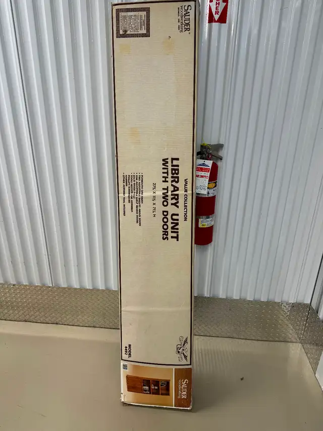 Vintage Heavyduty wood library bookshelf in Bookcases & Shelving Units in Markham / York Region - Image 4