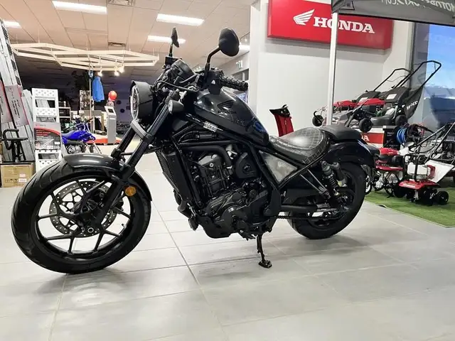 2021 Honda Rebel 1100 DCT in Street, Cruisers & Choppers in St. Albert - Image 5