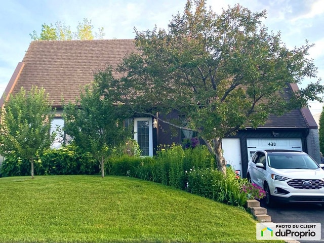 $563,500 - 1 1/2 Storey for sale in Chicoutimi (Chicoutimi) — photo 2