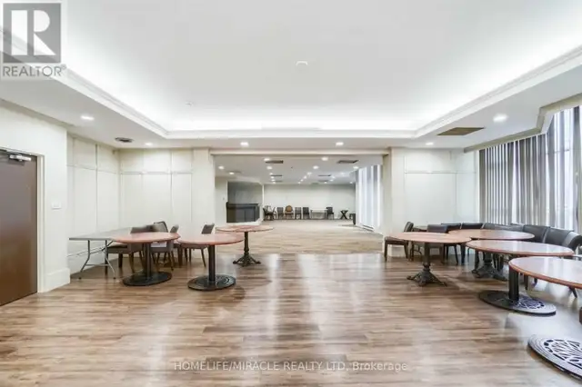 426 - 8351 MCLAUGHLIN ROAD Brampton (Brampton South), Ontario in Condos for Sale in Mississauga / Peel Region - Image 6