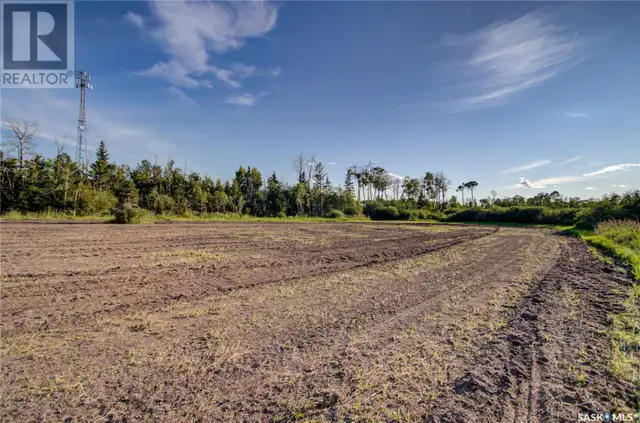 2.98 AC Titled Lot 4 Kipabiskau Lake Area Pleasantdale Rm No. 39 in Land for Sale in Saskatoon - Image 10