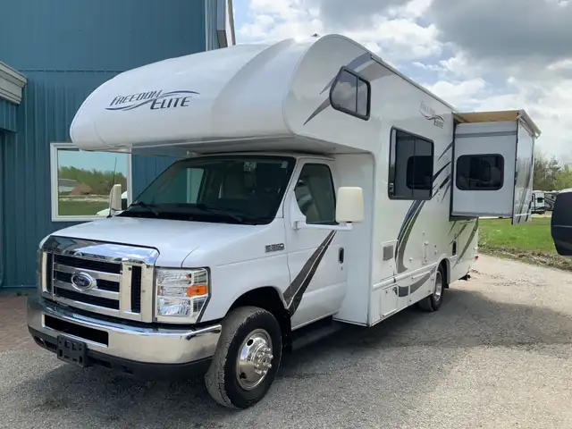 2017 Thor Freedom Elite 22FE in RVs & Motorhomes in Barrie - Image 7