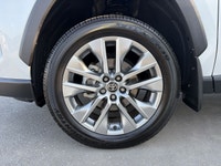 Clean Carfax, Low mileage, TCUV Certified, Tonneau Cover, Owner Manual, Rubber Mats, Wheel Lock, 2.5... (image 9)