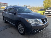 Check out this pre-owned 2014 Nissan Pathfinder we recently got in. This Nissan Pathfinder offers al... (image 6)
