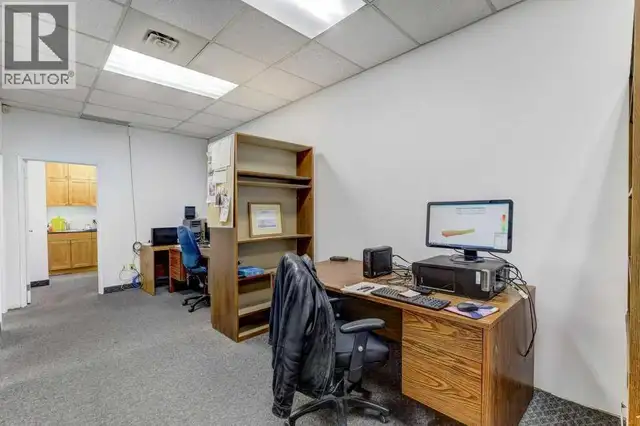 204, 4603 Varsity Drive NW Calgary, Alberta in Commercial & Office Space for Sale in Calgary - Image 7