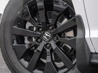 Engine: 3.5-litre 24-valve Direct Injection SOHC i-VTEC V6 L/100Km City: 12.2 L/100Km Hwy: 8.5 (image 7)