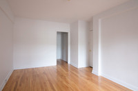 Akelius two bedroom apartment for rent. Located near Sherbrooke in the Westmount neighborhood, Montr... (image 5)