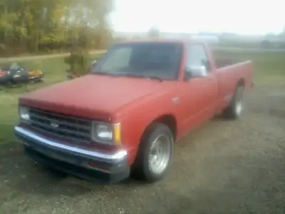 YES IT IS STILL AVAILABLE DELETED WHEN SOLD. LOCATED 20 MINUTES EAST OF EDMONTON. "PHONE...CALLS...O...