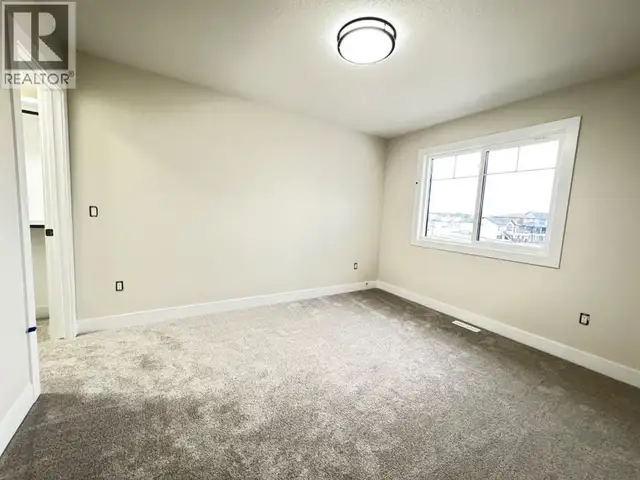 709 Mandalay Avenue Carstairs, Alberta in Houses for Sale in Red Deer - Image 20