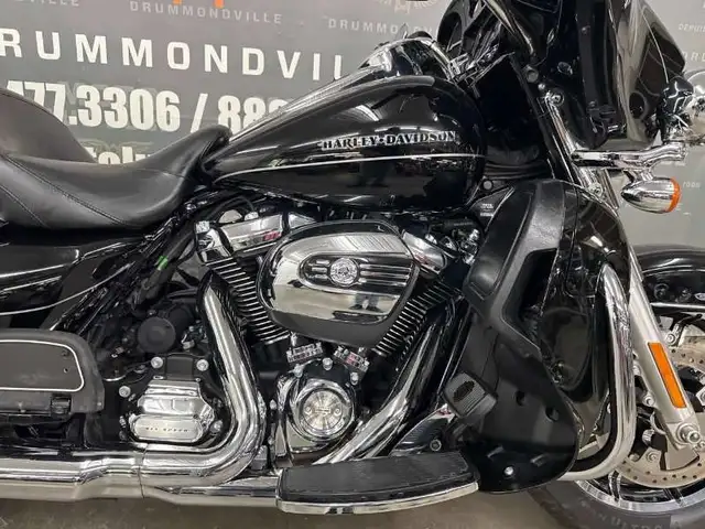 2017 Harley-Davidson FLHTK Electra Glide Ultra Limited in Street, Cruisers & Choppers in Drummondville - Image 6