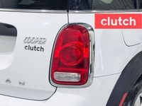 Folding Rear Seats, Speed-Sensitive Volume, Bluetooth Music and more! Clutch is the largest online u... (image 9)