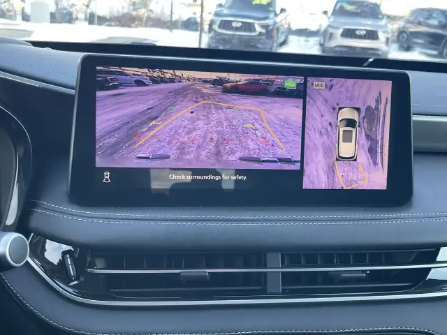 2023 Infiniti QX60 LUXE AWD (Nav|Pano Roof|Heated Wheel) One Own in Cars & Trucks in Calgary - Image 26