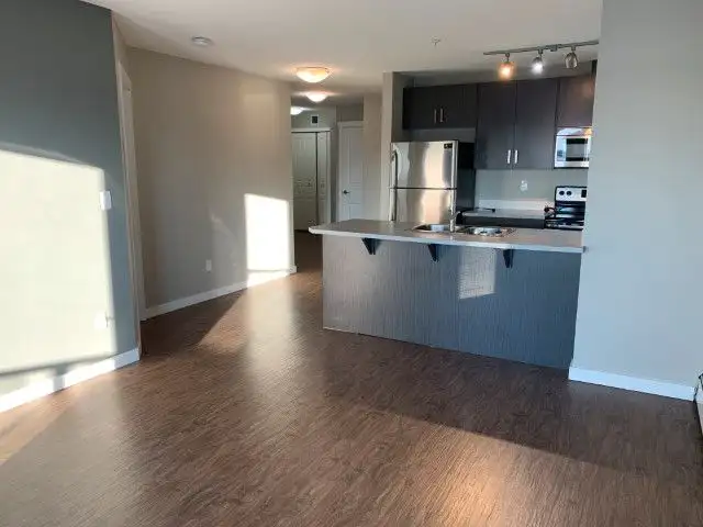 403 217 Lake Street - 2 Bedroom Apartment for Rent63011177236867124