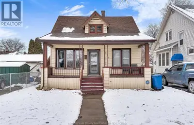 Welcome to 3484 Peter St, Windsor — a spacious 2-storey detached home offering 6 bedrooms and 2 full...