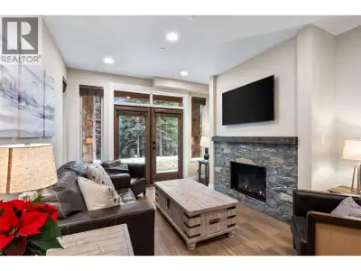 Discover effortless mountain living in this beautifully appointed 2-bed, 2-bath condo, offered fully...