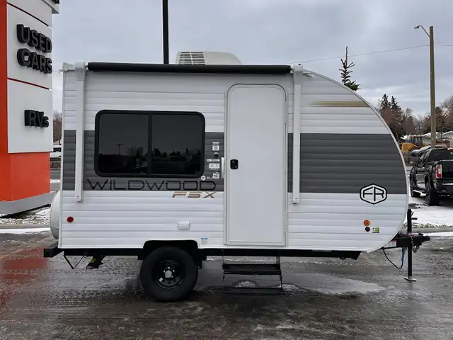 2026 WILDWOOD 135ICE in Travel Trailers & Campers in St. Albert - Image 8