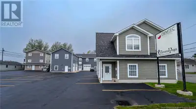 QUALITY Investment Package - TURN KEY OPPORTUNITY - Consisting of 4 buildings with ample parking - T...