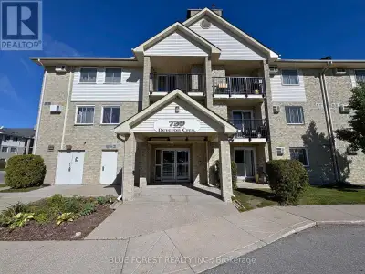Welcome to this bright and inviting 2-bedroom, 1-bath condo in the desirable Pond Mills community, j...