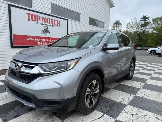 2018 Honda CR-V LX, keyless entry, backup camera, Bluetooth 3 MO in Cars & Trucks in Annapolis Valley - Image 2