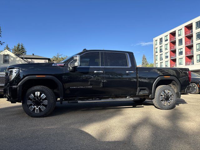 2024 GMC Sierra 2500 Denali 4WD Crew Denali Diesel Reserve in Cars & Trucks in Edmonton - Image 2