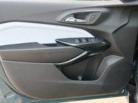 2025 Chevrolet Trax LT Big Style, Smart Features, Compact Footprint The 2025 Chevrolet Trax LT is a... (image 7)