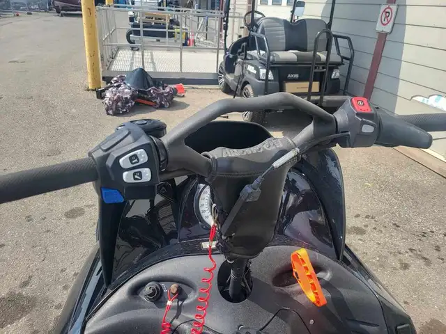 2007 Arctic Cat M1000 FINANCING AVAILABLE in Snowmobiles in Calgary - Image 32