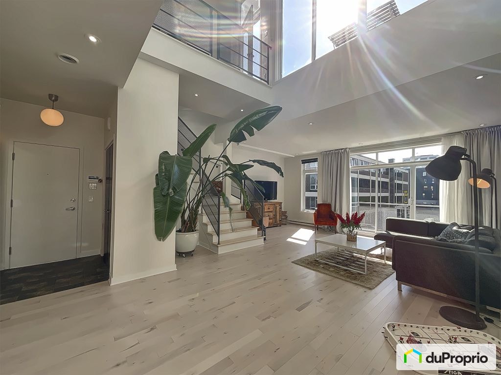 $725,000 - Penthouse for sale in Ville-Marie (downtown, old Mtl) — photo 2