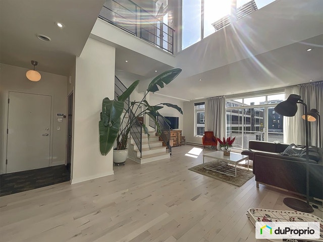 $725,000 - Penthouse for sale in Ville-Marie (downtown, old Mtl) — photo 2