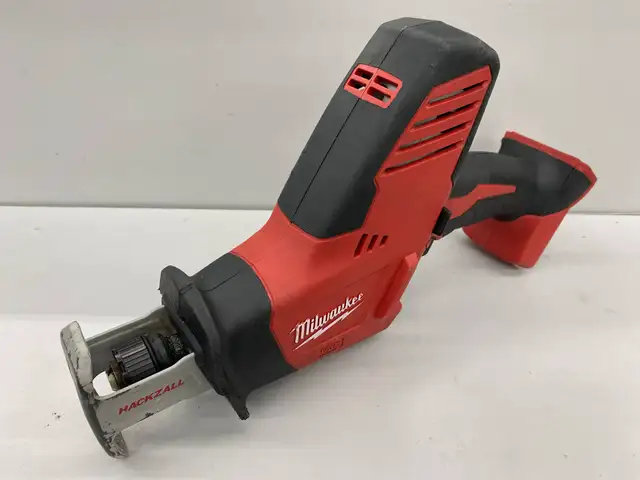 Milwaukee 2625 M18 Hackzall in Power Tools in City of Toronto - Image 2