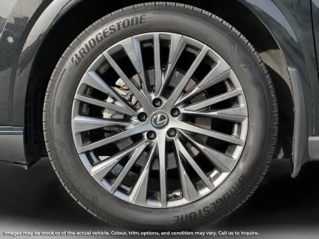 2024 Lexus RX in Cars & Trucks in Delta/Surrey/Langley - Image 11