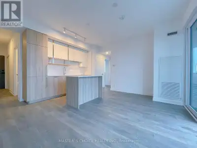 2011 - 15 HOLMES AVENUE Toronto (Willowdale East), Ontario