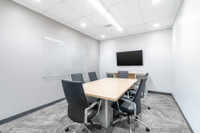 Move into ready-to-use open plan office space for 10 persons