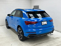 Get noticed in this eye catching Turbo Blue SUV! Treat yourself to the features you deserve in this... (image 1)
