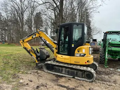 Caterpillar 305E2 Mini Excavator-year 2018-hydraulic thumb,24” bucket,2000hours,excellent tracks/dri...