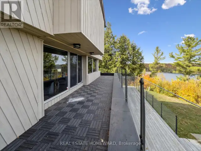 1085 AUSTIN LANE Lake of Bays (Mclean), Ontario in Houses for Sale in Muskoka - Image 7