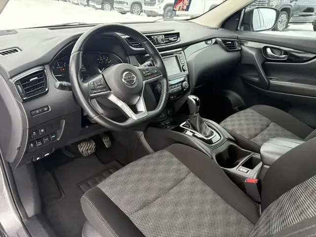2023 Nissan Qashqai SV in Cars & Trucks in Brandon - Image 9