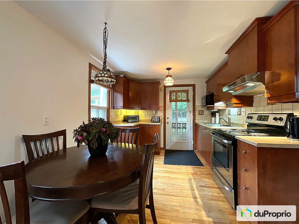 $404,000 - 1 1/2 Storey for sale in Val-David — photo 3