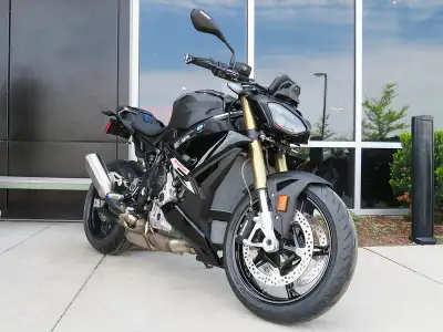 Finance from $148 bi-weekly with warranty coverage for 6 years (3-year factory warranty + 3-year opt...