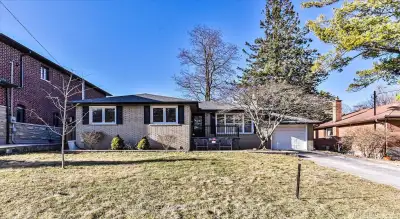 Price: $999,900 / $3,793/mo Offers Anytime! Open House June 21 & 22nd, 2-4PM. Welcome to 228 Island...