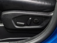 *Leather Seats, Premium Audio, Heated Seats, Power Liftgate, Apple CarPlay!* With a great mix of eff... (image 8)