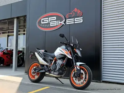 No money down. Credit approved in minutes* OACJust...CLICK HERE 2021 KTM 890 Duke RTHE SUPER SCALPEL...