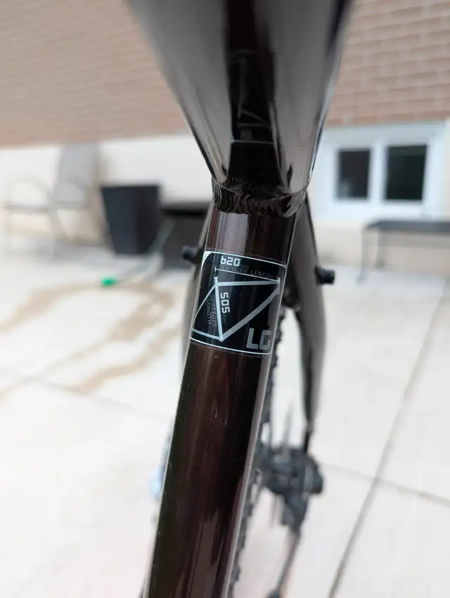 Raleigh gravel bike (Misceo trail 2.0) in Road in Kingston - Image 3