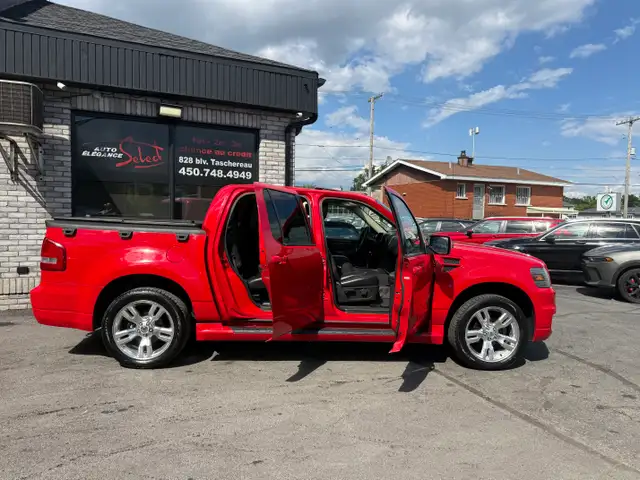 2010 Ford Explorer Sport Trac Adrenalin in Cars & Trucks in Longueuil / South Shore - Image 16