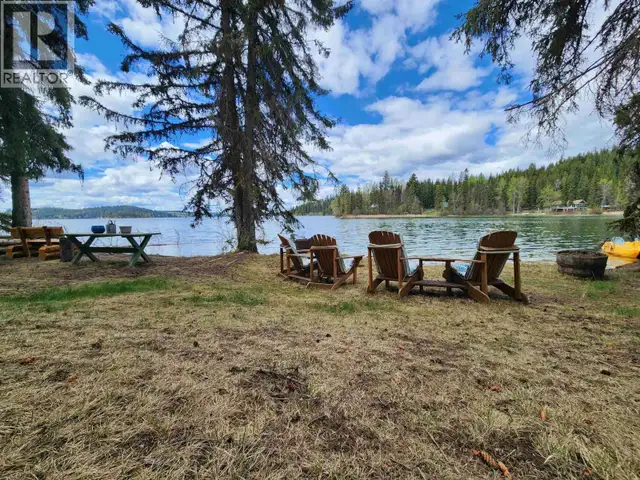 8398 BRIDGE LAKE ROAD Bridge Lake, British Columbia in Houses for Sale in 100 Mile House - Image 9